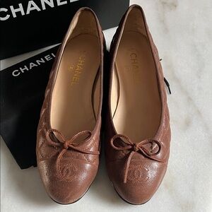 CHANEL Tan Leather Quilted Ballet Flats